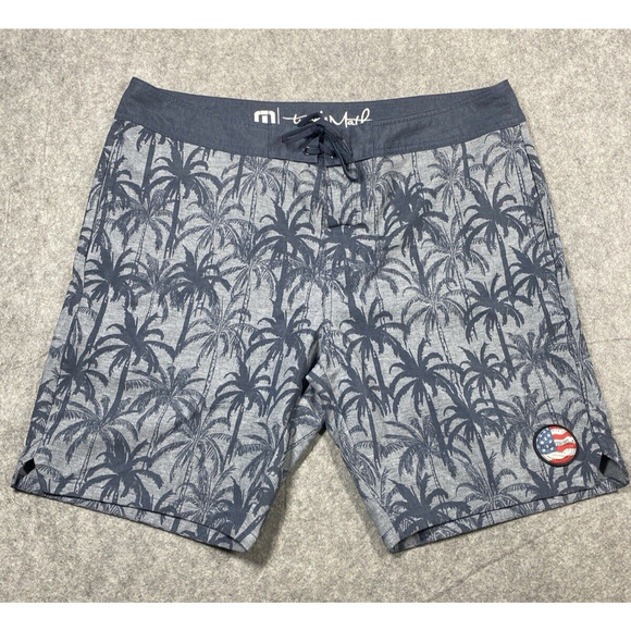 Travis Mathew Board Shorts Mens Size 40 Grey Plam Trees Swimming Vacation Beach - Picture 1 of 12